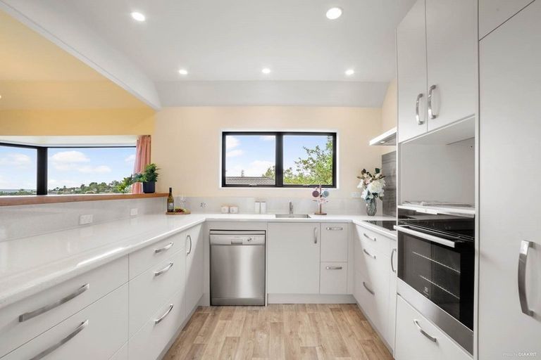 Photo of property in 68 Redwing Street, Browns Bay, Auckland, 0630