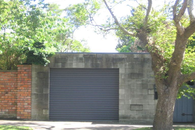 Photo of property in 68 Upland Road, Kelburn, Wellington, 6012