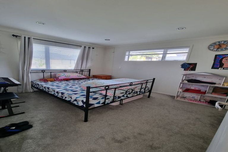 Photo of property in 55 Shrule Place, Huntington, Hamilton, 3210