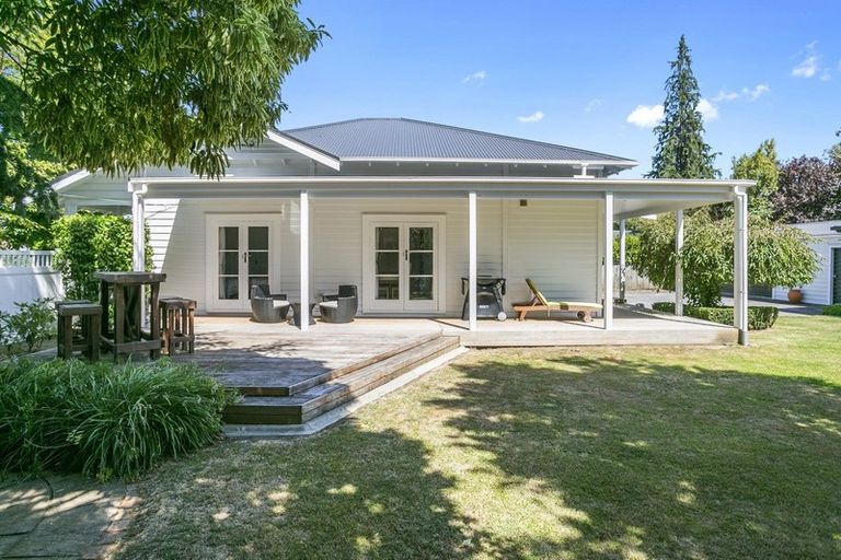 Photo of property in 8 Williams Street, Cambridge, 3434