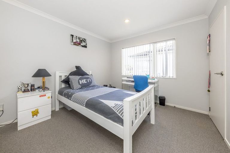 Photo of property in 13 Stamford Crescent, Flat Bush, Auckland, 2019