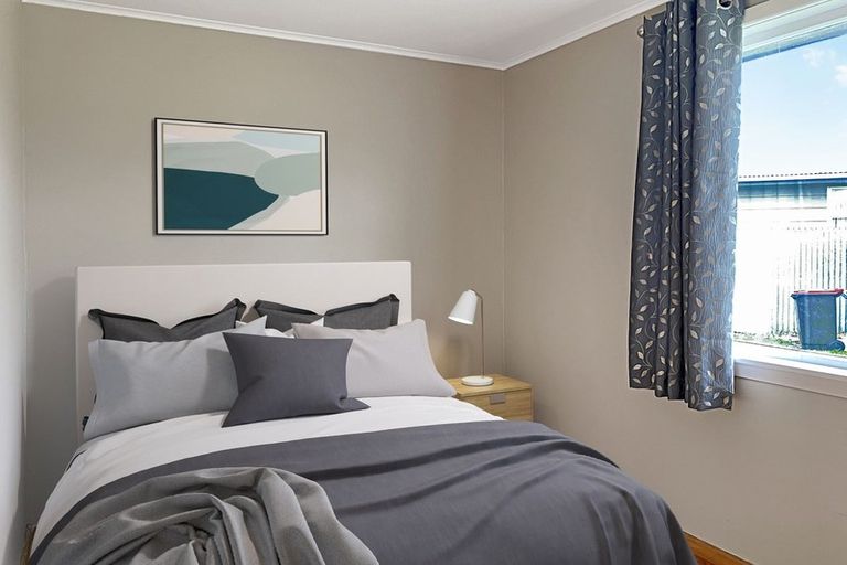 Photo of property in 6 Hopkins Road, Twizel, 7901