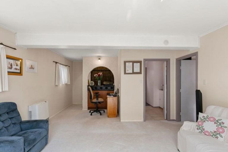 Photo of property in 22 Bloomfield Terrace, Hutt Central, Lower Hutt, 5010