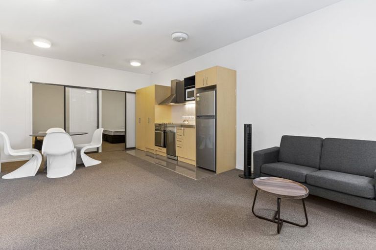 Photo of property in Twin Towers, 306/17 Putney Way, Manukau, Auckland, 2104