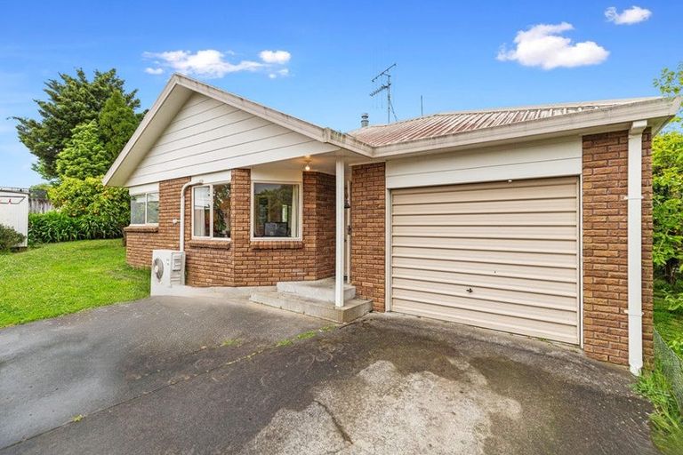 Photo of property in 99b Storey Avenue, Forest Lake, Hamilton, 3200