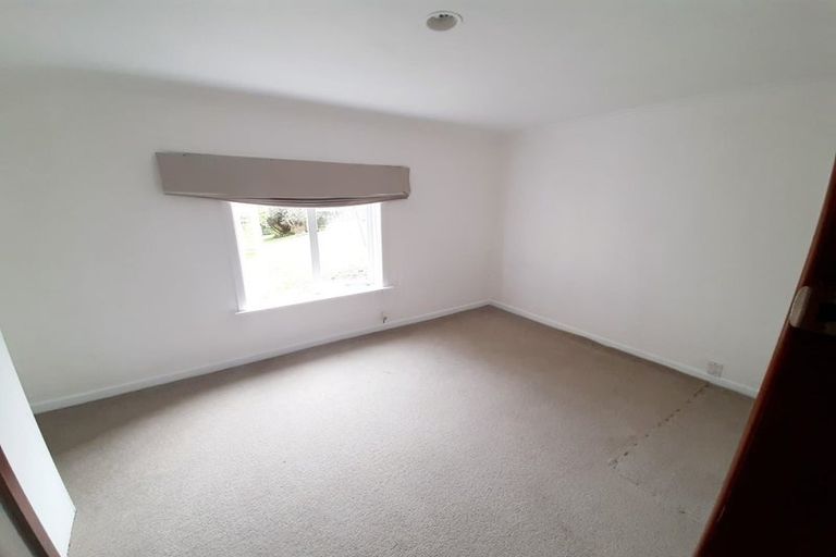 Photo of property in 27 Norman Road, Hauraki, Auckland, 0622