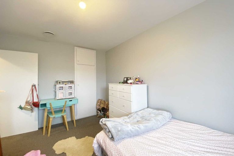 Photo of property in 2/34 Vienna Street, Waltham, Christchurch, 8023