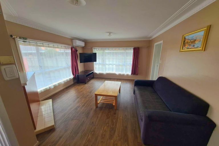 Photo of property in 2/136a St George Street, Papatoetoe, Auckland, 2025