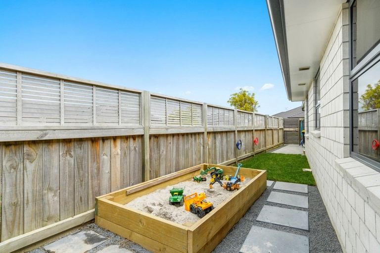 Photo of property in 159 Penetaka Heights, Pyes Pa, Tauranga, 3112