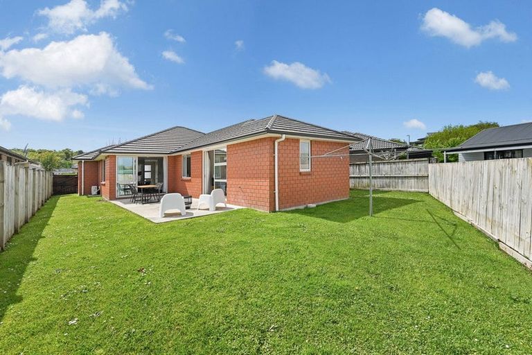 Photo of property in 33 Tupelo Street, Pukete, Hamilton, 3200