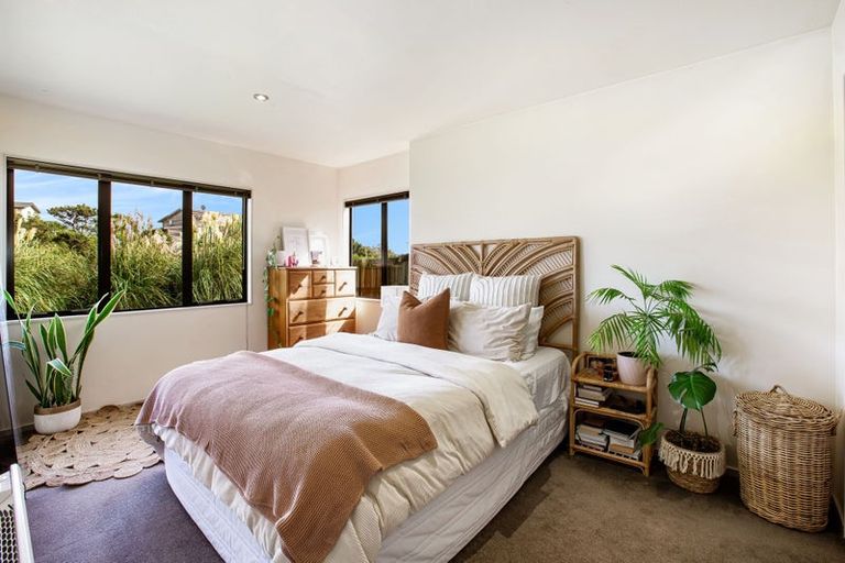 Photo of property in 26 Port Lane, Whitby, Porirua, 5024