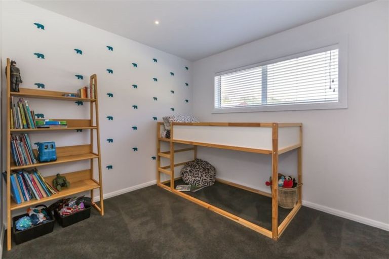 Photo of property in 9 Van Asch Street, Sumner, Christchurch, 8081