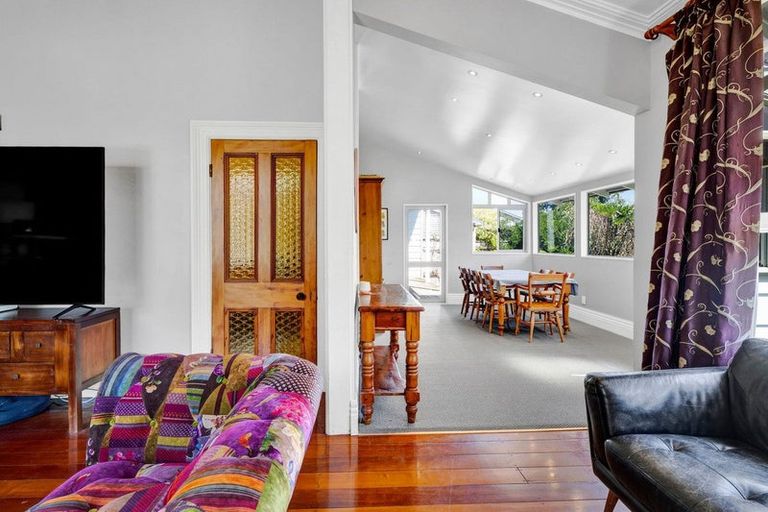 Photo of property in 76a Glover Road, Hawera, 4610