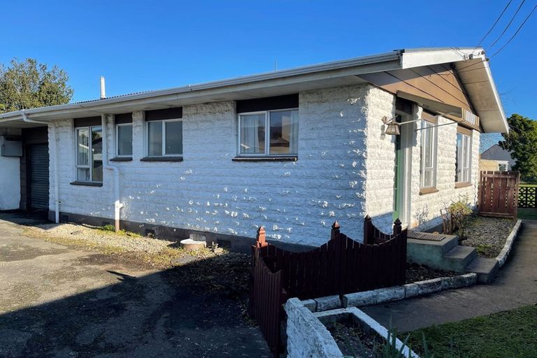 Photo of property in 1/19a Parkers Road, Tahunanui, Nelson, 7011