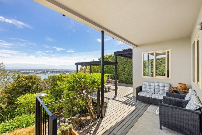 Photo of property in 11 Michael Avenue, Mount Pleasant, Christchurch, 8081