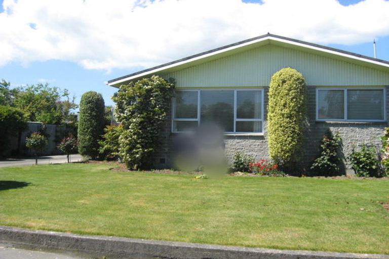 Photo of property in 38 Rossiter Avenue, Redwood, Christchurch, 8051