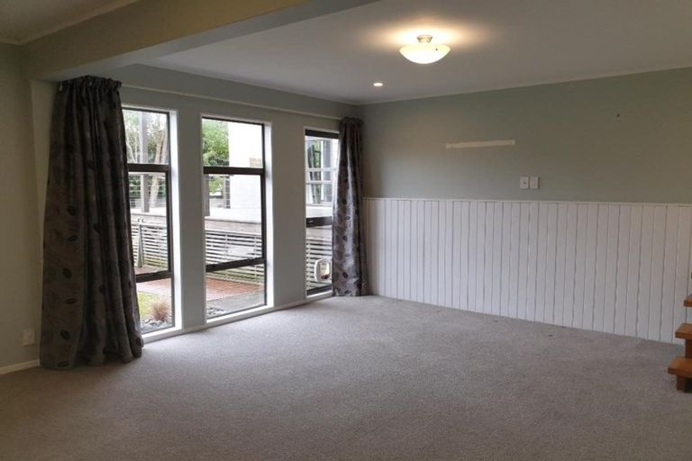 Photo of property in 36 Tweed Road, Papakowhai, Porirua, 5024