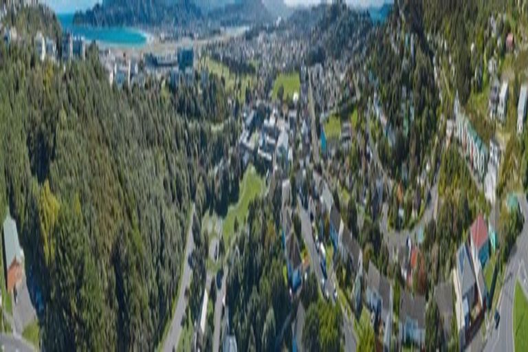 Photo of property in 90 Monorgan Road, Strathmore Park, Wellington, 6022