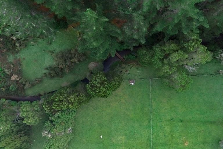 Photo of property in 299 Moores Valley Road, Wainuiomata, Lower Hutt, 5373