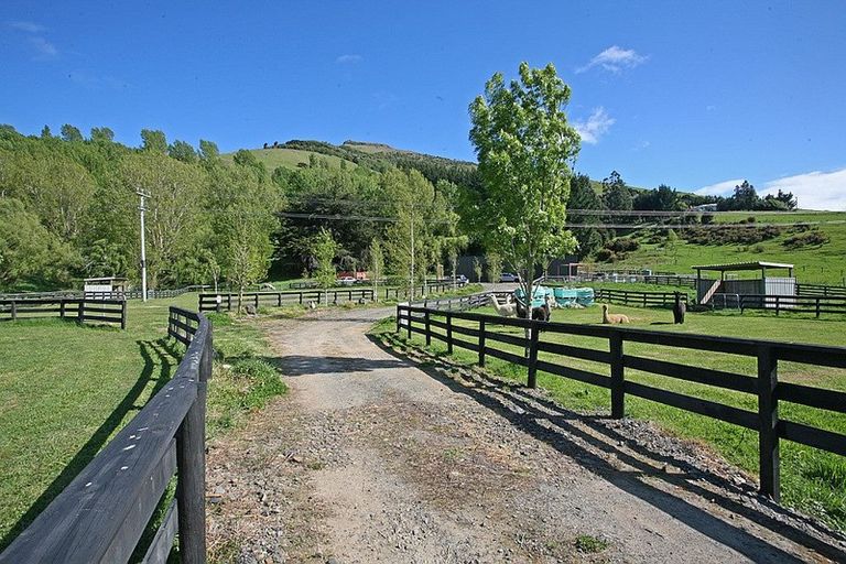 Photo of property in 53 Western Valley Road, Little River, 7591