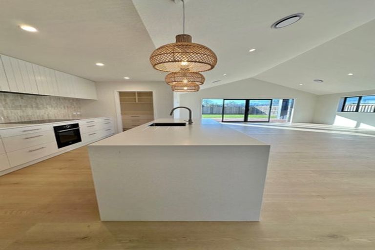 Photo of property in 10 Whareatea Road, Redwoodtown, 7201