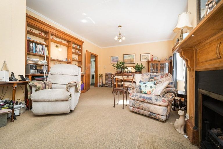 Photo of property in 7 Lambert Street, Marton, 4710