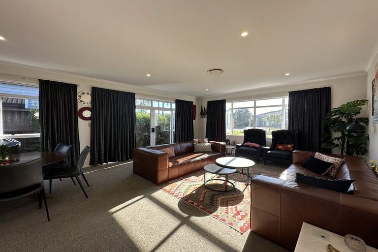 Photo of property in 13 Ara Kakara Avenue, Huapai, Kumeu, 0810