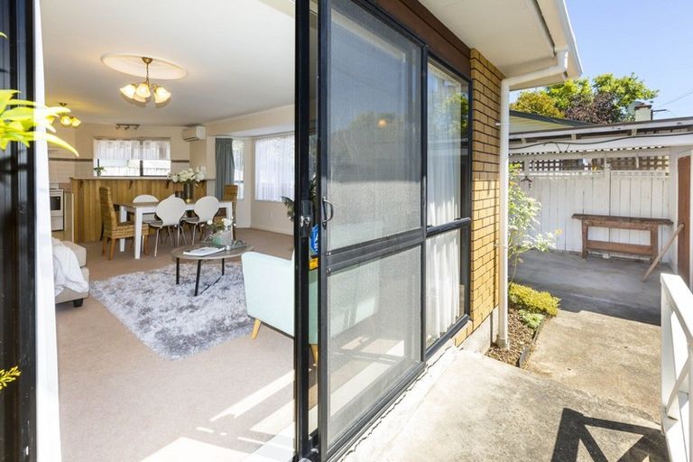 Photo of property in 9a Seddon Street, Wallaceville, Upper Hutt, 5018