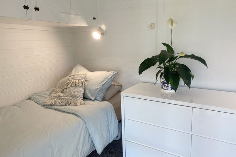 Photo of property in 10 Bay Road, Ostend, Waiheke Island, 1081