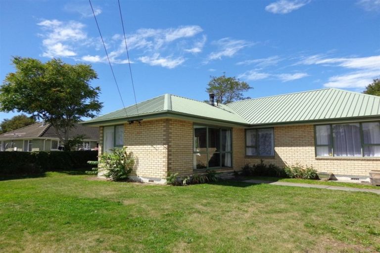 Photo of property in 39 Aldershot Street, Aranui, Christchurch, 8061