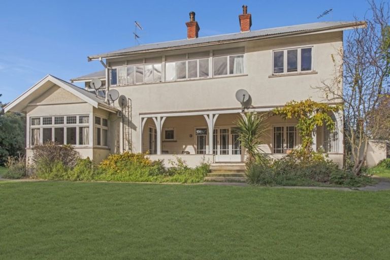 Photo of property in 8 Church Street, Amberley, 7410