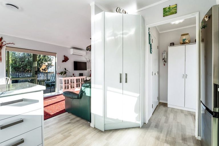 Photo of property in 81 One Tree Point Road, One Tree Point, 0118