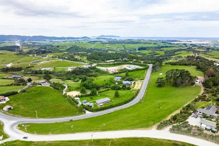 Photo of property in Kaiwaka-mangawhai Road, Mangawhai, 0573