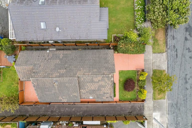 Photo of property in 86 Hautana Street, Woburn, Lower Hutt, 5010