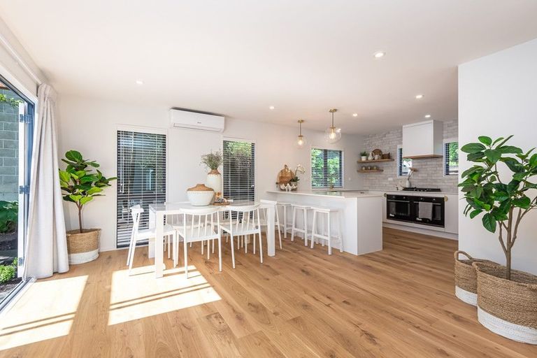 Photo of property in 88a Merivale Lane, Merivale, Christchurch, 8014