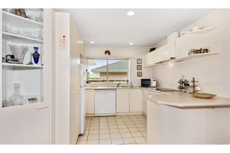 Photo of property in 3/21 Mission View Drive, Northpark, Auckland, 2013