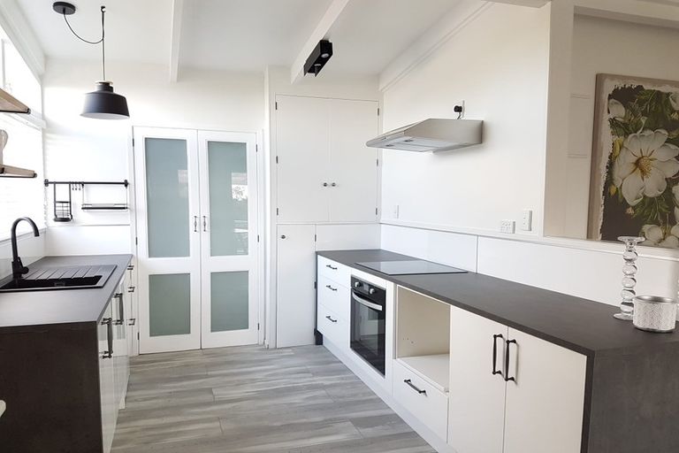 Photo of property in 153 Howard Road, Orere Point, Papakura, 2585