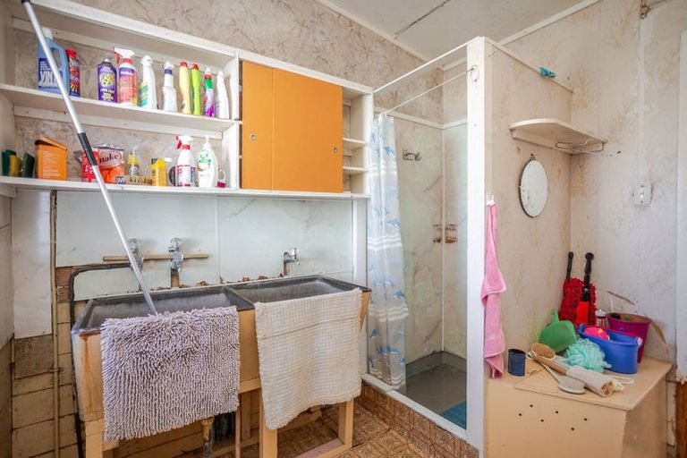 Photo of property in 36 Mcphee Street, Dannevirke, 4930