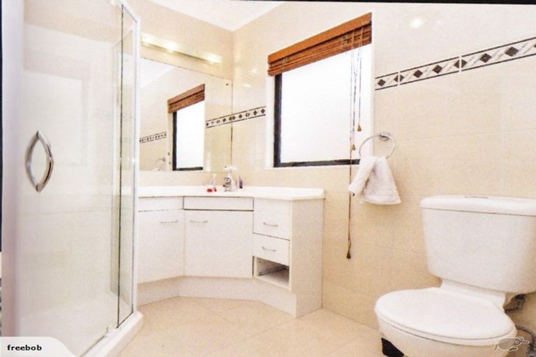 Photo of property in 1/10 View Road, Shelly Park, Auckland, 2014