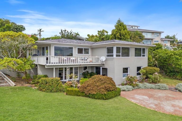 Photo of property in 10 Etherege Place, Howick, Auckland, 2014