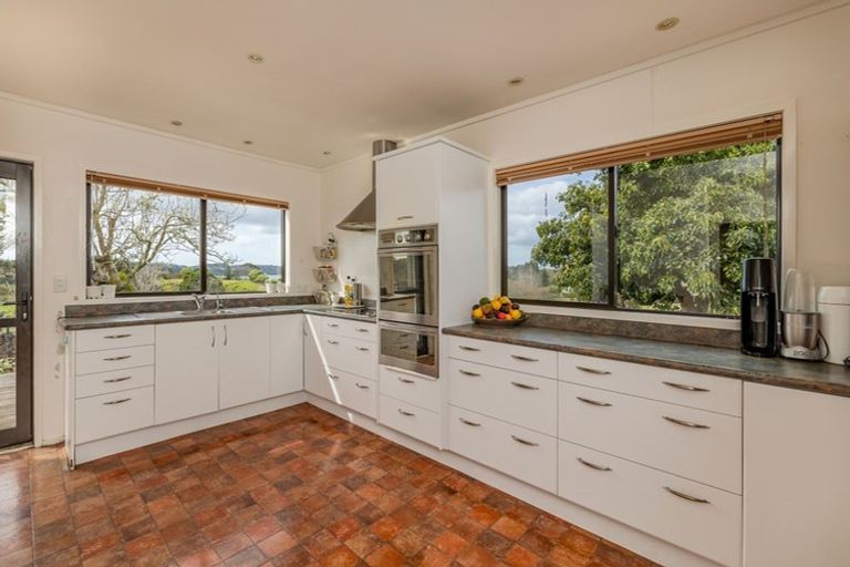 Photo of property in 70 Edmonds Road, Kerikeri, 0293