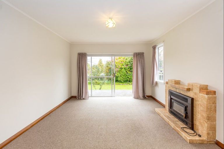 Photo of property in 42 Jellicoe Street, Greytown, 5712