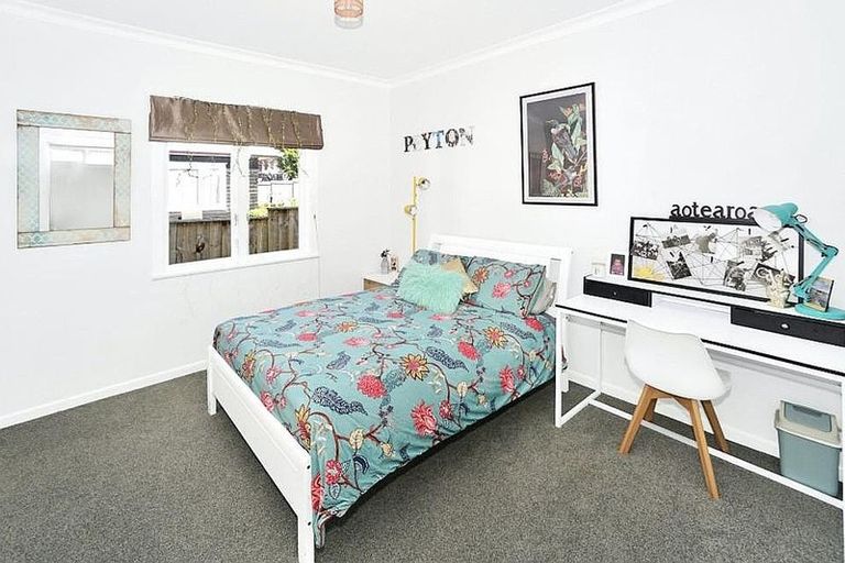 Photo of property in 40 Oxford Street, Te Puke, 3119