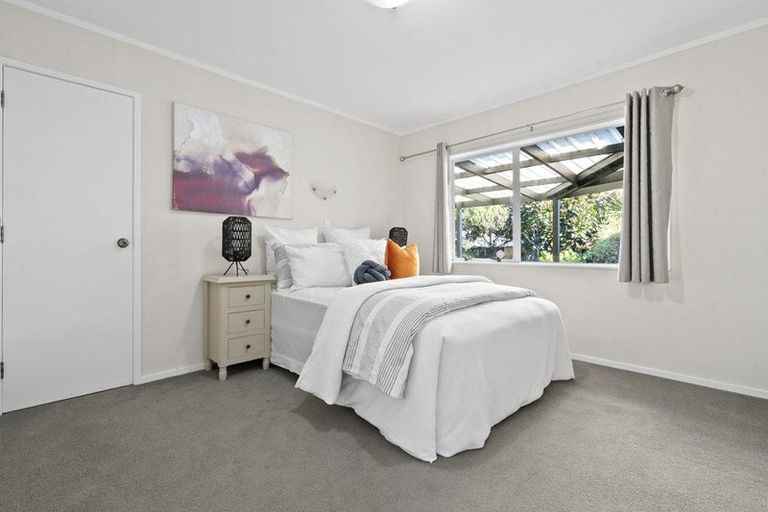 Photo of property in 13 Kuripaka Crescent, The Gardens, Auckland, 2105