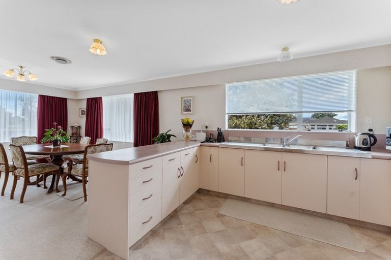 Photo of property in 37 Cordelia Street, Stratford, 4332