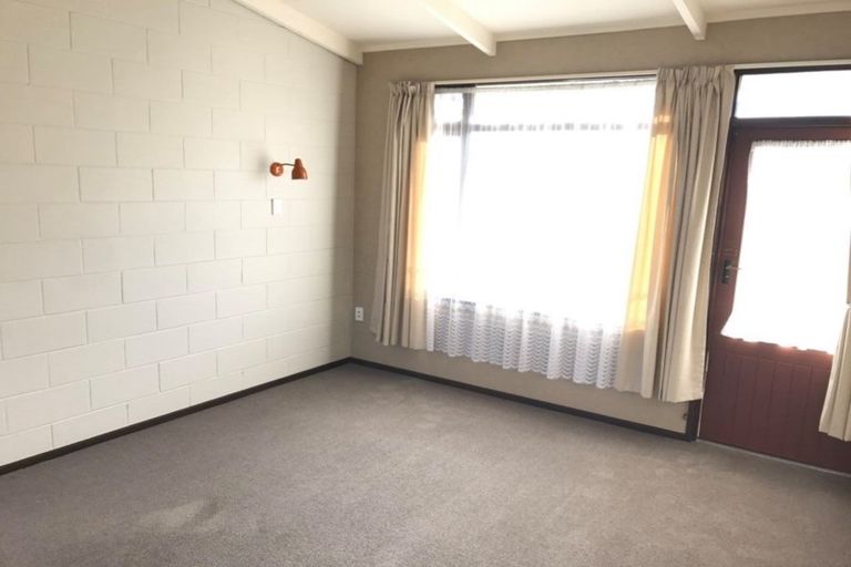 Photo of property in 10a Kirkcaldy Street, South Dunedin, Dunedin, 9012
