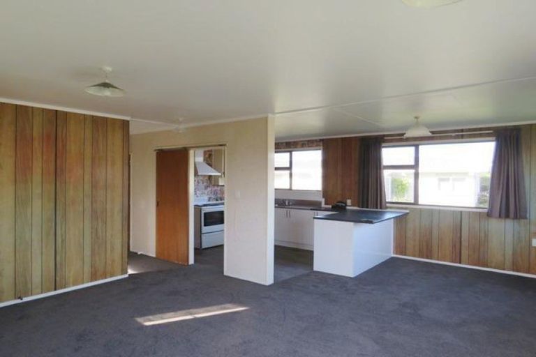Photo of property in 12 Te Whena Place, Waitara, 4320