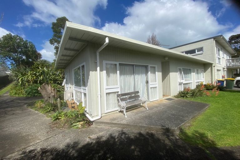 Photo of property in 36 Mcdowell Crescent, Hillcrest, Auckland, 0627