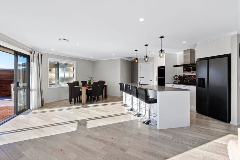 Photo of property in 14 Huntaway Close, Stoke, Nelson, 7011