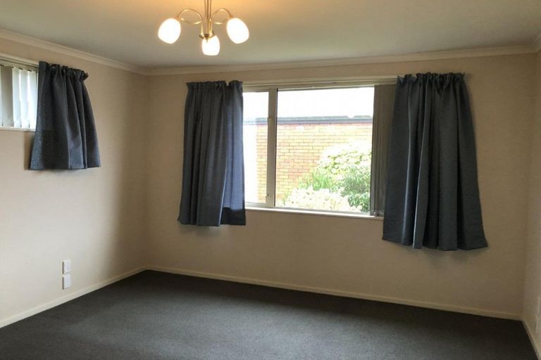 Photo of property in 41 Bullar Street, Grasmere, Invercargill, 9810